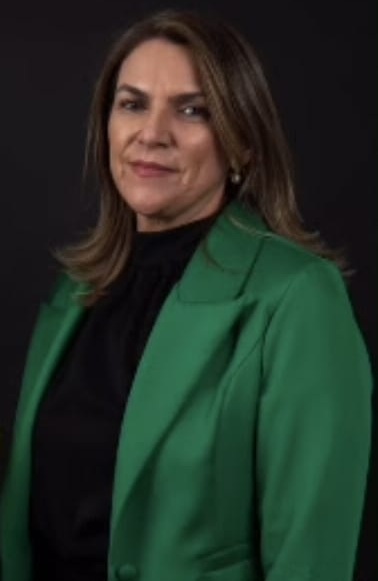 Michelline Ribeiro Rodriguez — Fisioterapeuta e Especialista em Ergonomia